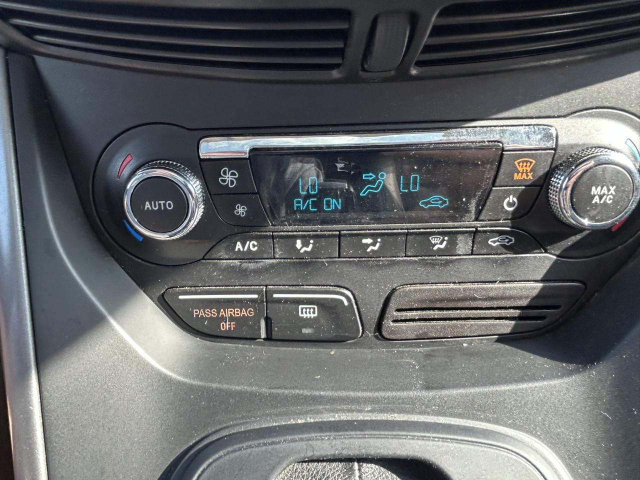 Ford Escape 4WD 4dr SE 2016