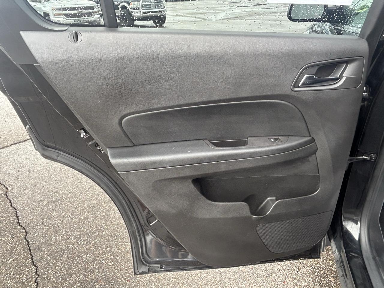 Chevrolet Equinox FWD 4dr LT w/1LT 2017
