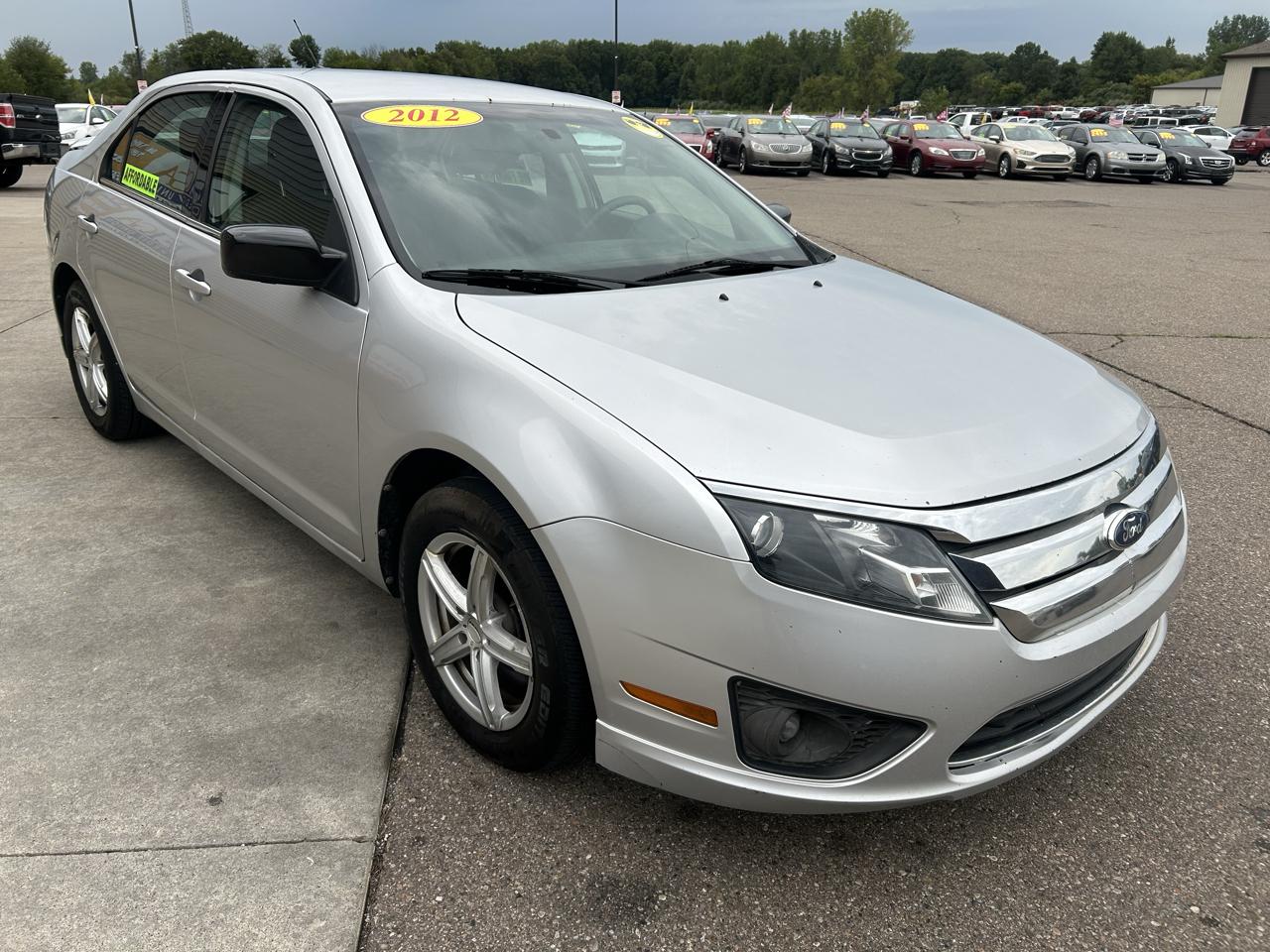 Ford Fusion 4dr Sdn SE FWD 2012
