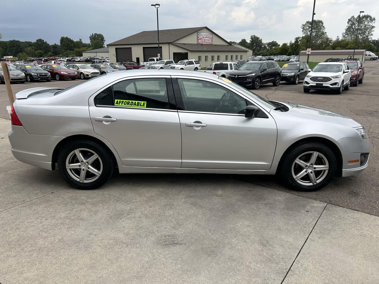 Ford Fusion 4dr Sdn SE FWD 2012