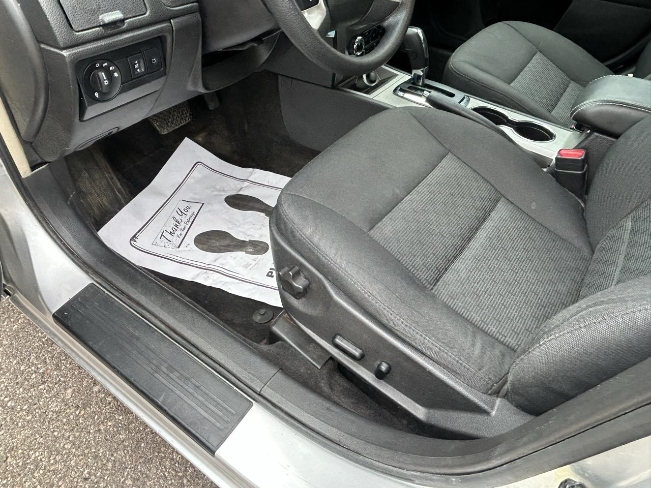 Ford Fusion 4dr Sdn SE FWD 2012