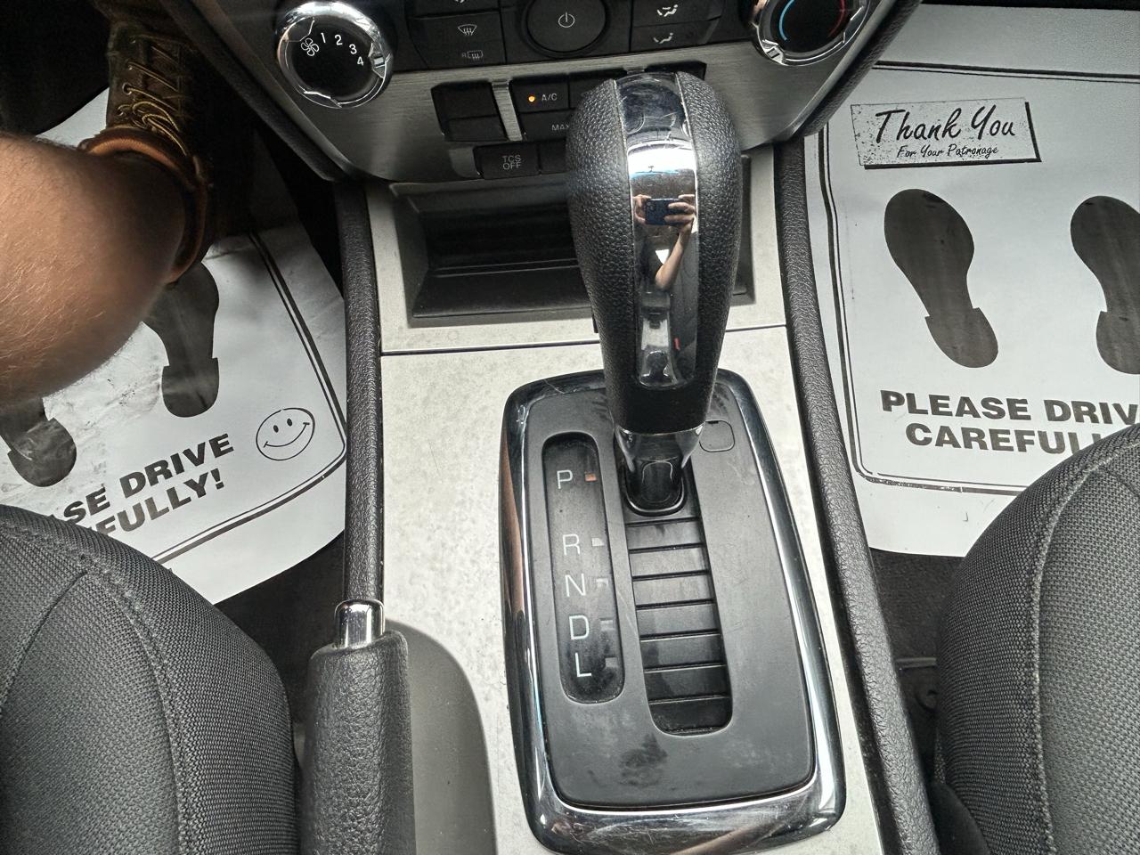 Ford Fusion 4dr Sdn SE FWD 2012