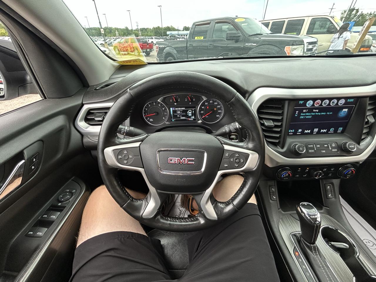 GMC Acadia AWD 4dr SLT w/SLT-1 2019