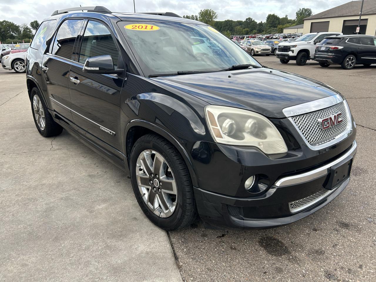 GMC Acadia AWD 4dr Denali 2011