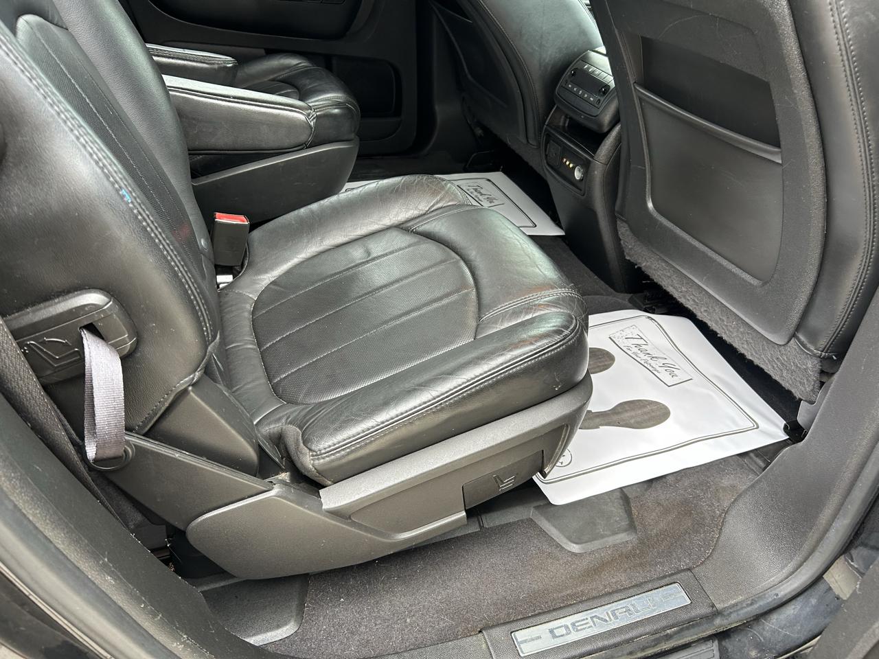 GMC Acadia AWD 4dr Denali 2011