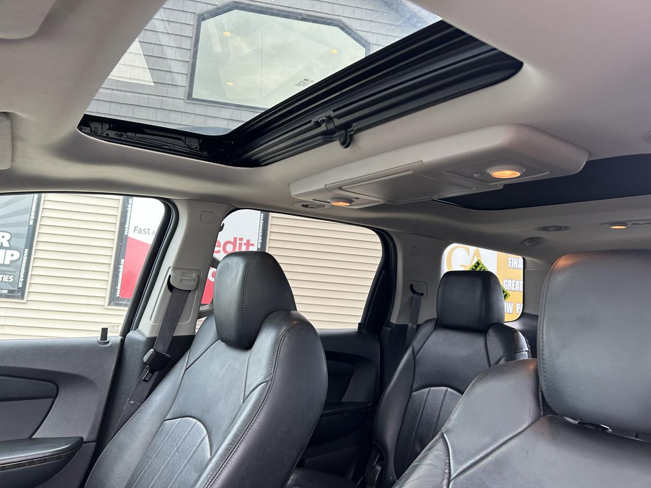 GMC Acadia AWD 4dr Denali 2011