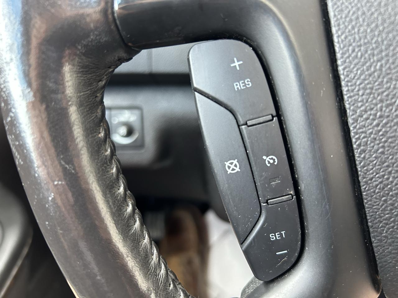 GMC Acadia AWD 4dr Denali 2011
