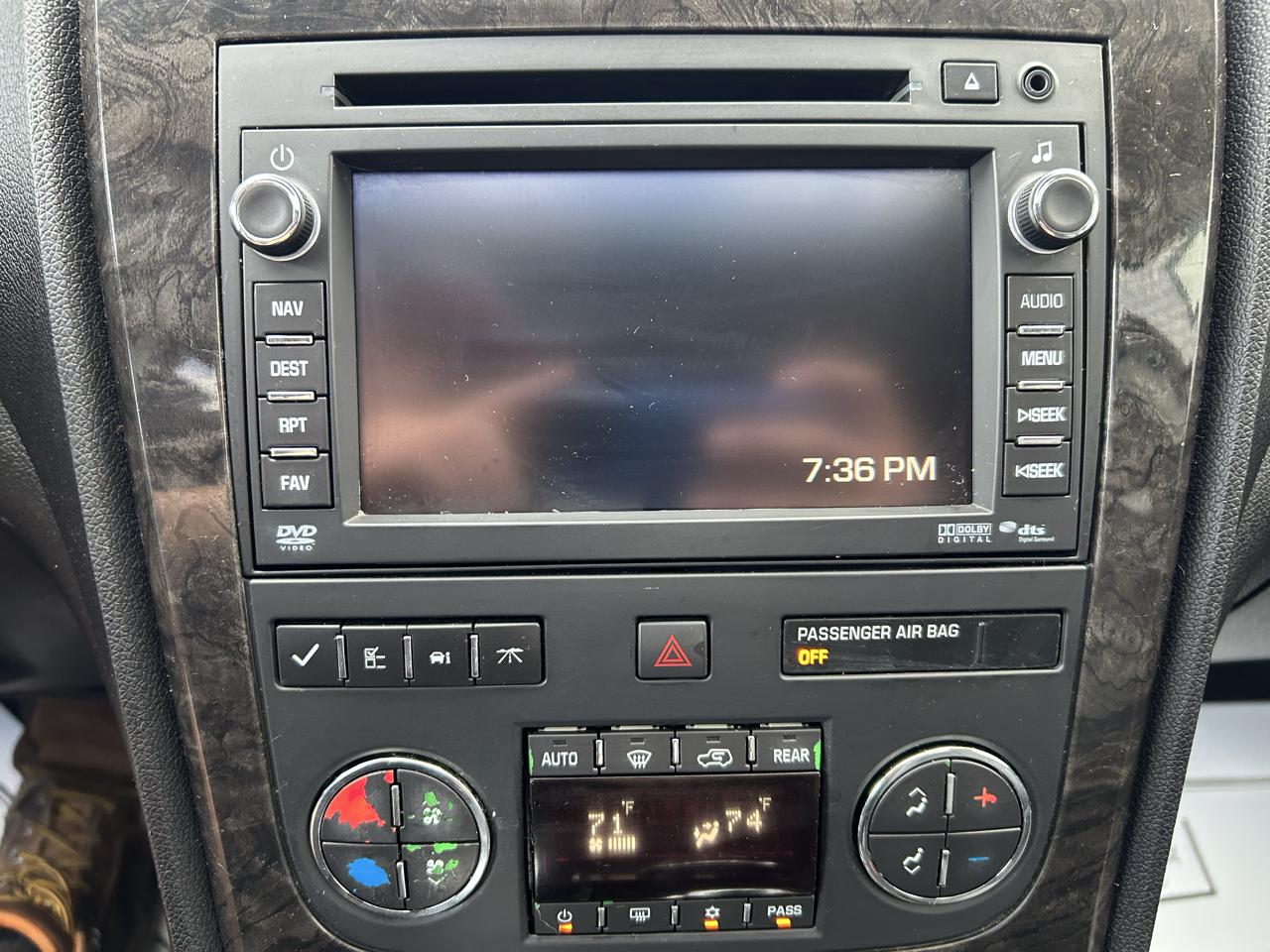 GMC Acadia AWD 4dr Denali 2011