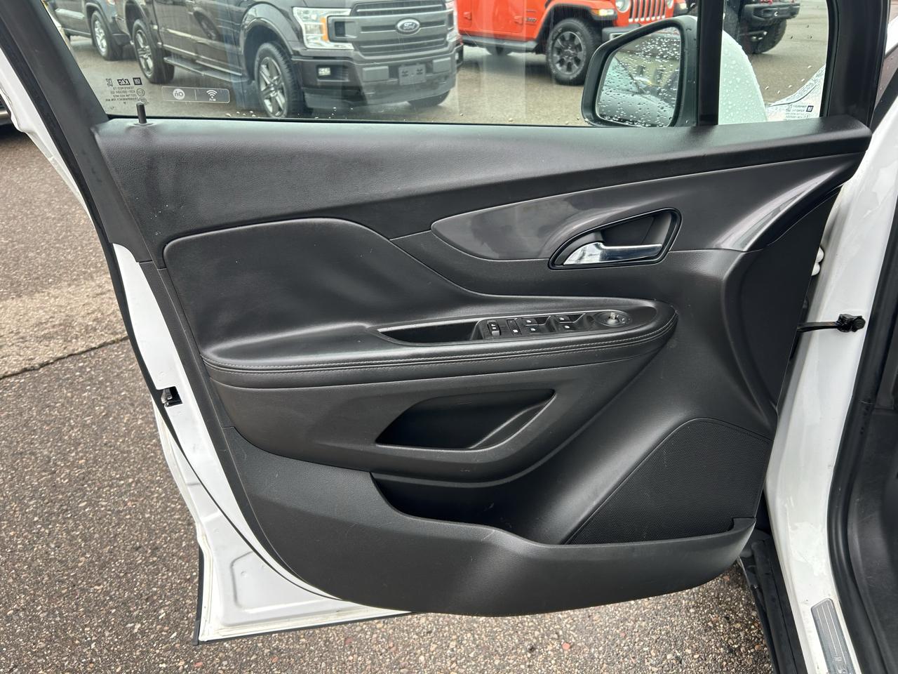 Buick Encore FWD 4dr Essence 2020