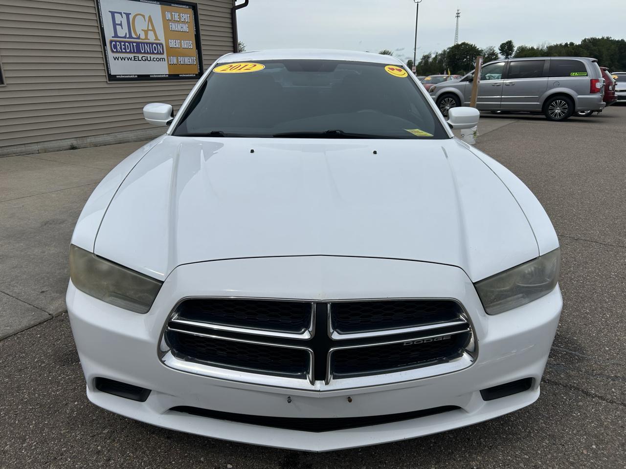 Dodge Charger 4dr Sdn SE RWD 2012