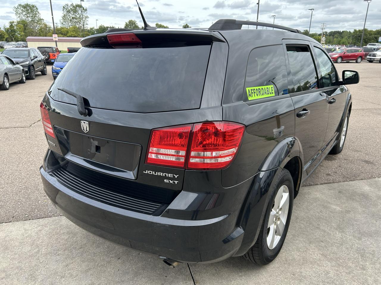 Dodge Journey FWD 4dr SXT 2010