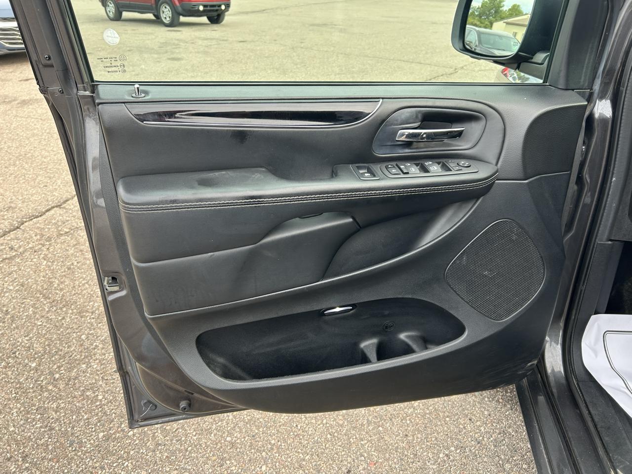 Dodge Grand Caravan SE Plus Wagon 2018