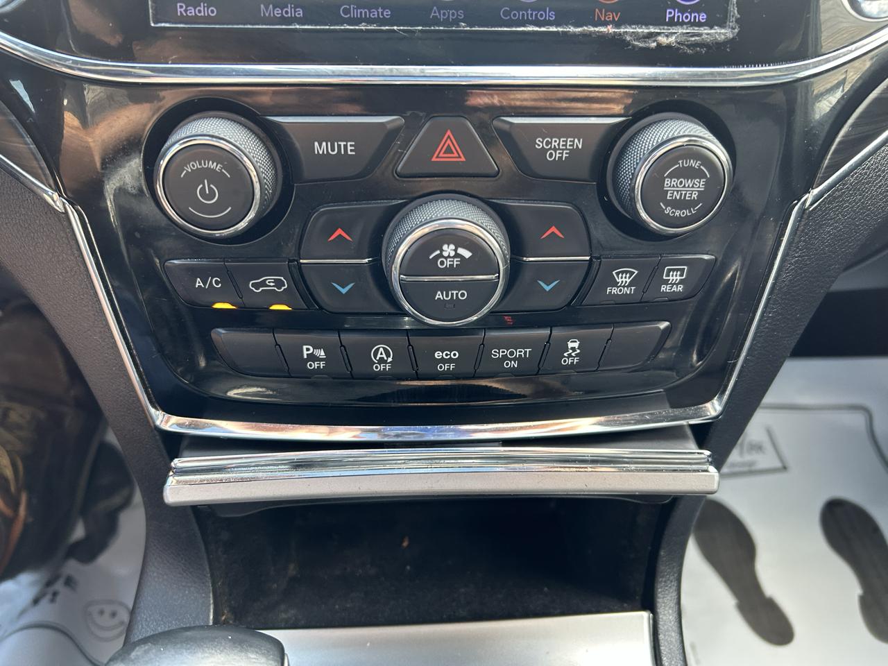 Jeep Grand Cherokee Limited 4x4 2019