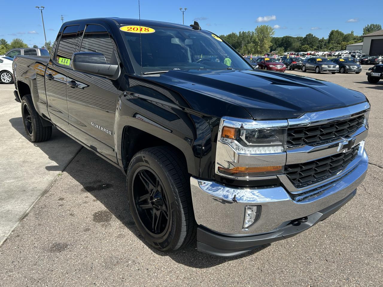 Chevrolet Silverado 1500 4WD Double Cab 143.5" LT w/1LT 2018