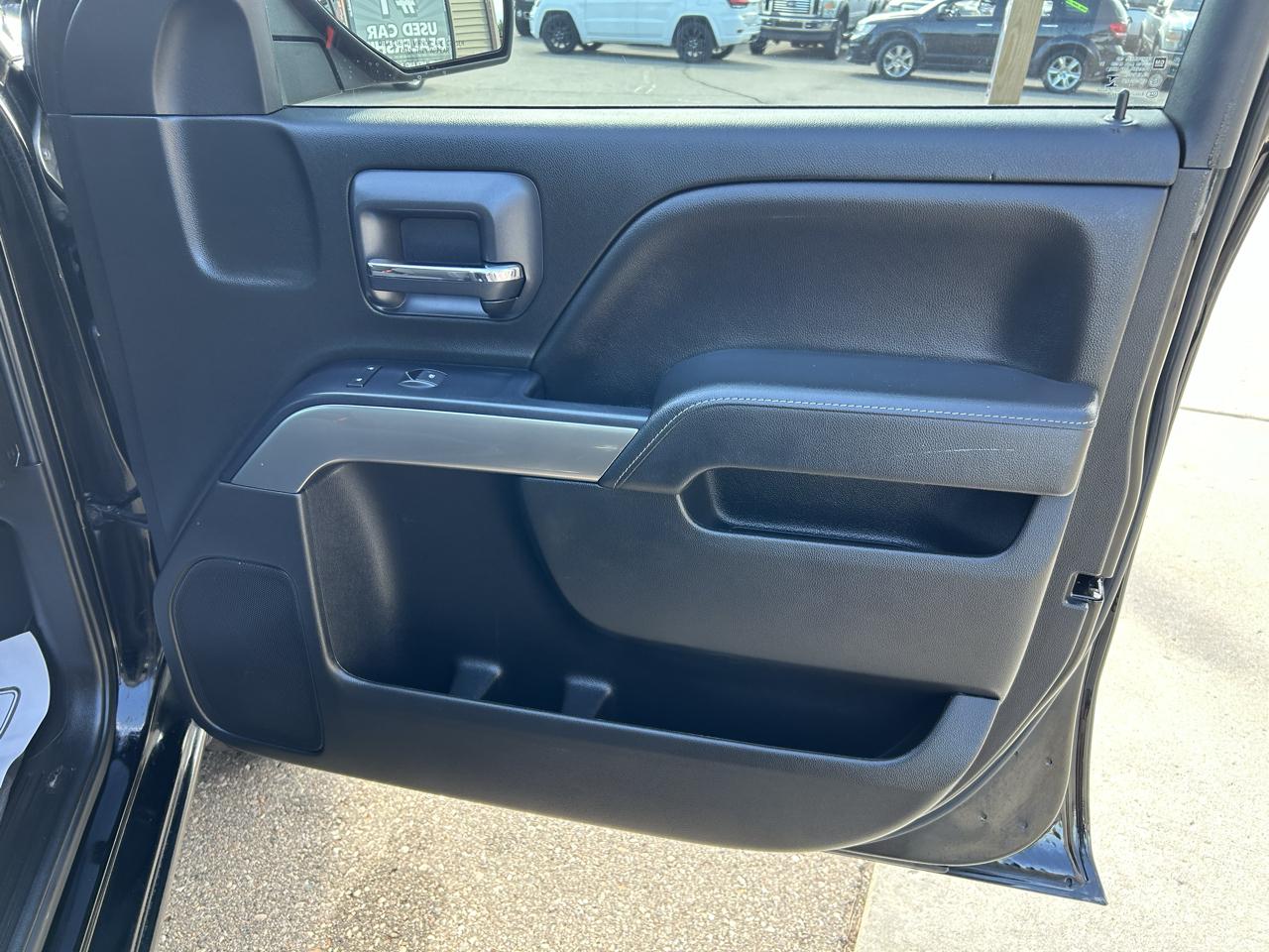 Chevrolet Silverado 1500 4WD Double Cab 143.5" LT w/1LT 2018
