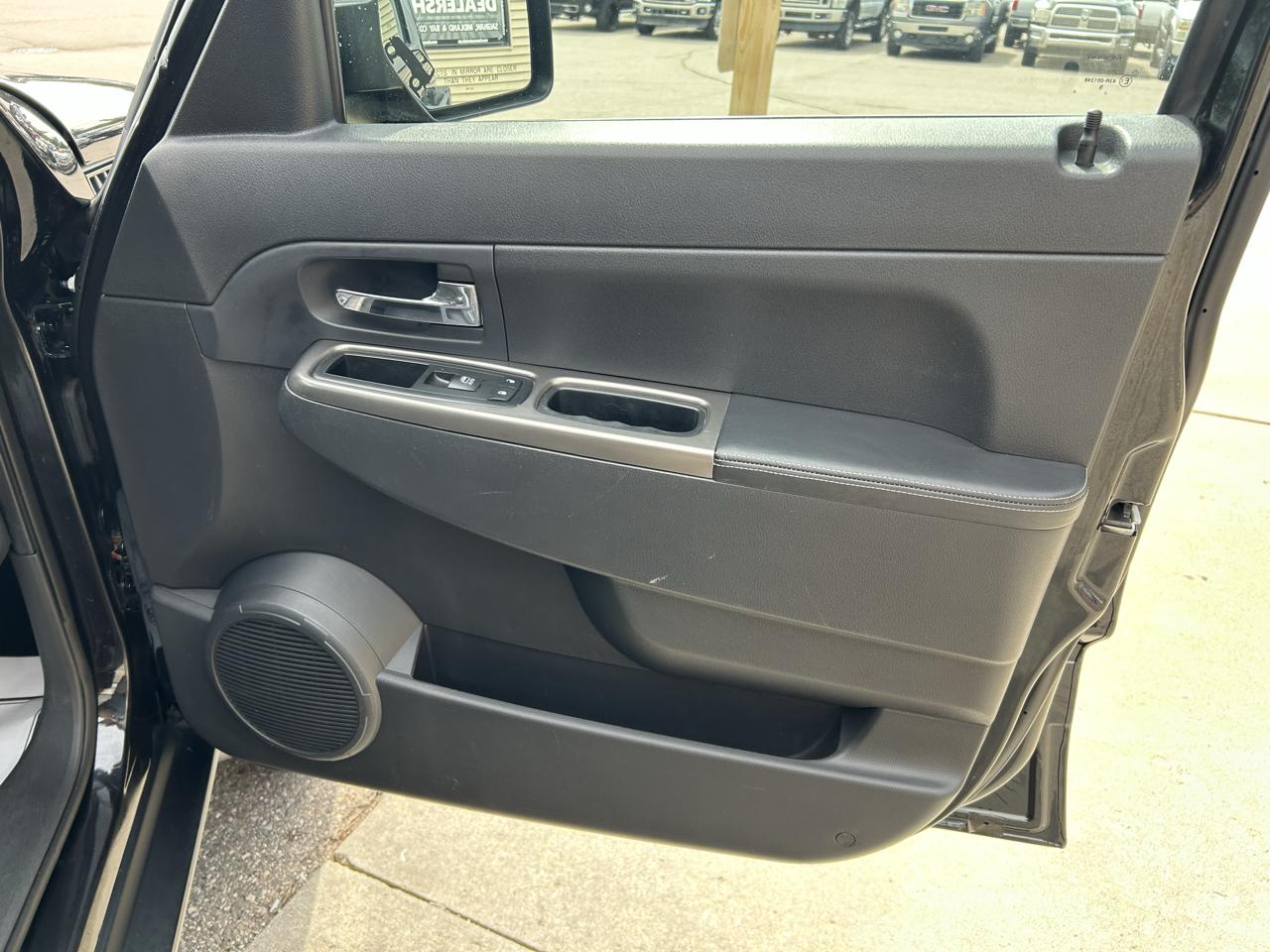 Jeep Liberty 4WD 4dr Limited Jet 2012