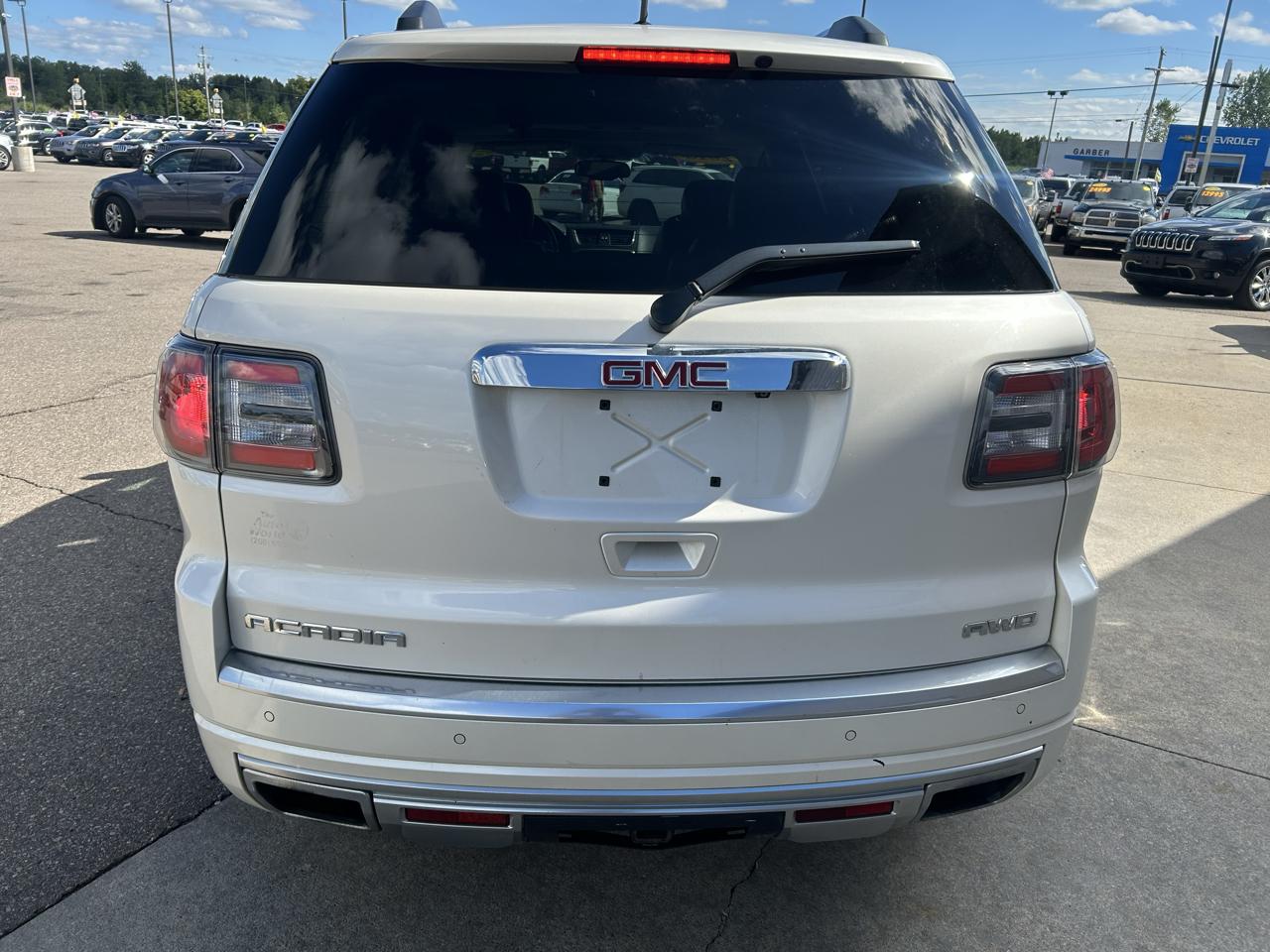GMC Acadia AWD 4dr Denali 2013