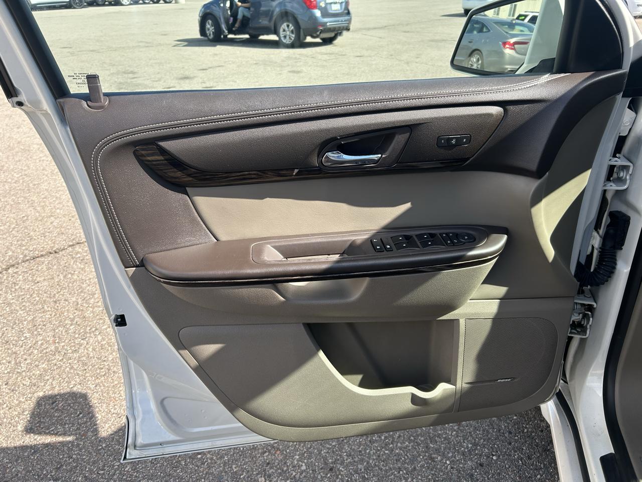 GMC Acadia AWD 4dr Denali 2013