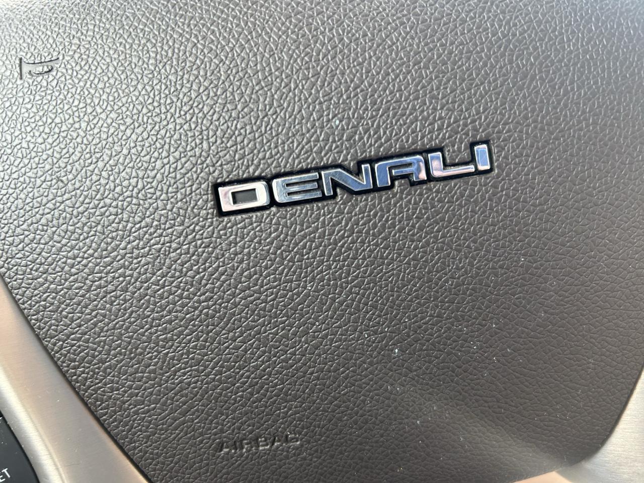 GMC Acadia AWD 4dr Denali 2013