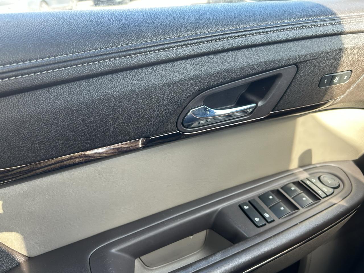 GMC Acadia AWD 4dr Denali 2013