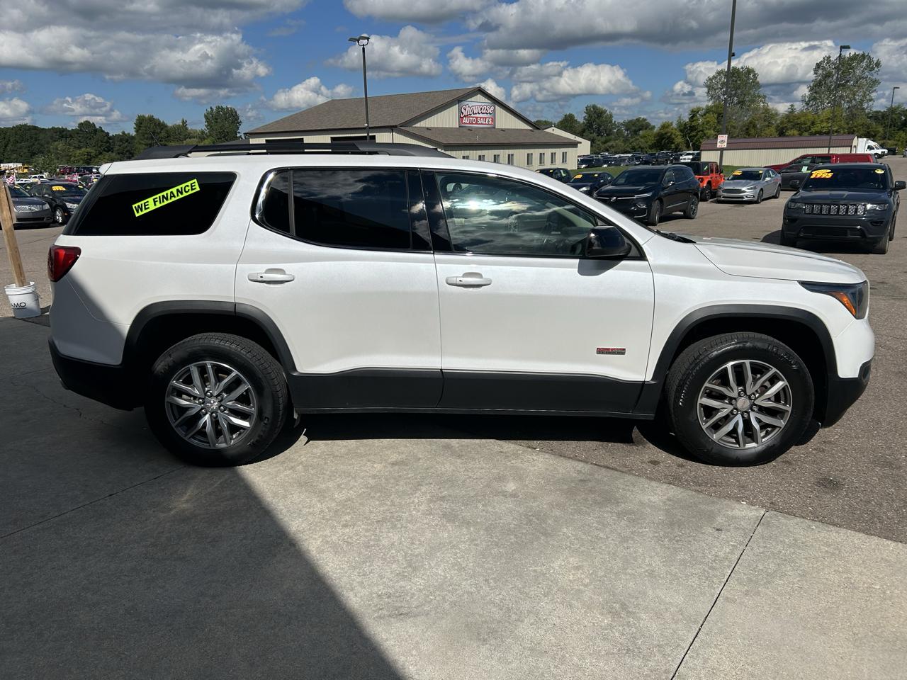 GMC Acadia AWD 4dr SLE w/SLE-2 2019