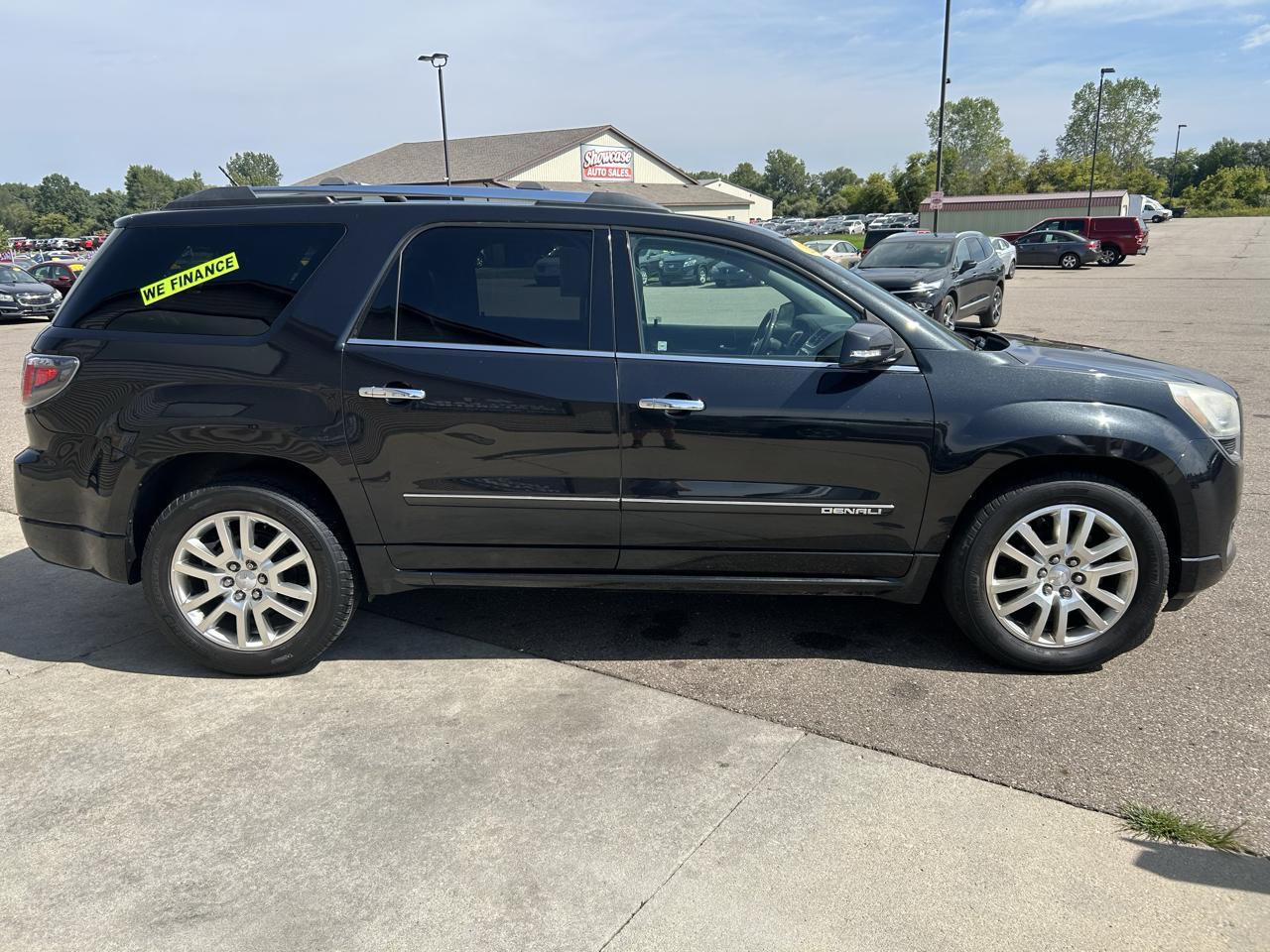 GMC Acadia AWD 4dr Denali 2015