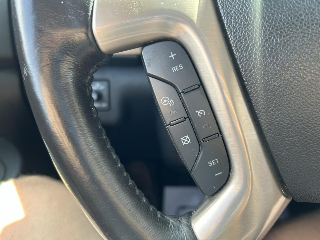GMC Acadia AWD 4dr Denali 2015