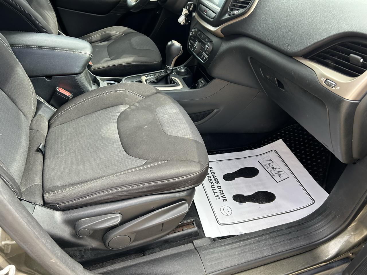 Jeep Cherokee 4WD 4dr North 2015
