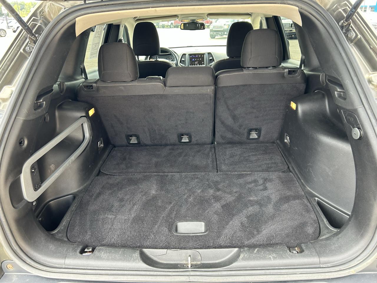 Jeep Cherokee 4WD 4dr North 2015