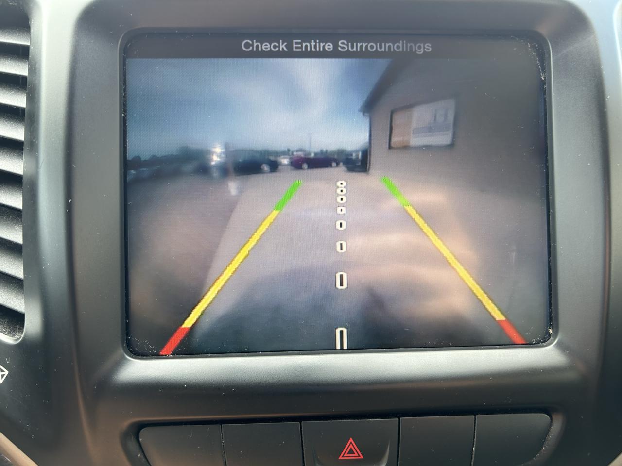 Jeep Cherokee 4WD 4dr North 2015