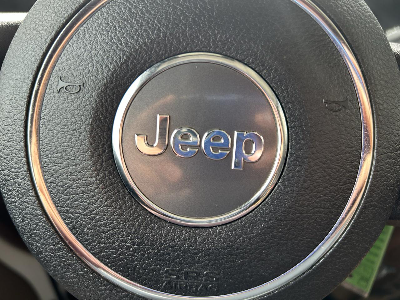 Jeep Wrangler 4WD 2dr Sahara 2012