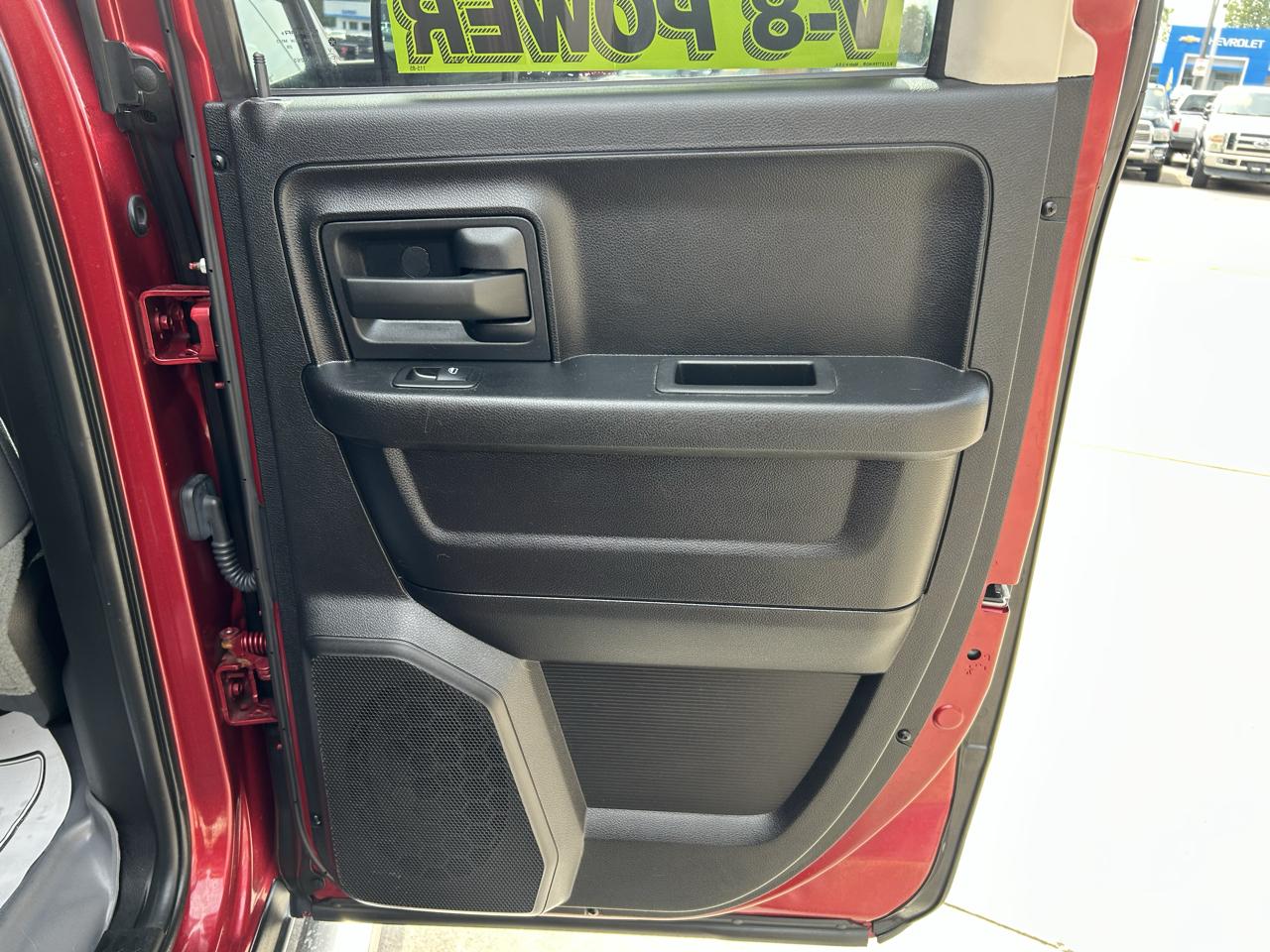RAM 1500 4WD Quad Cab 140.5" Express 2013
