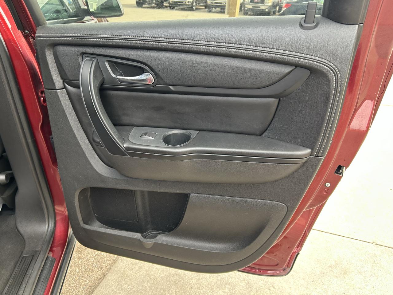 GMC Acadia AWD 4dr SLE w/SLE-2 2016