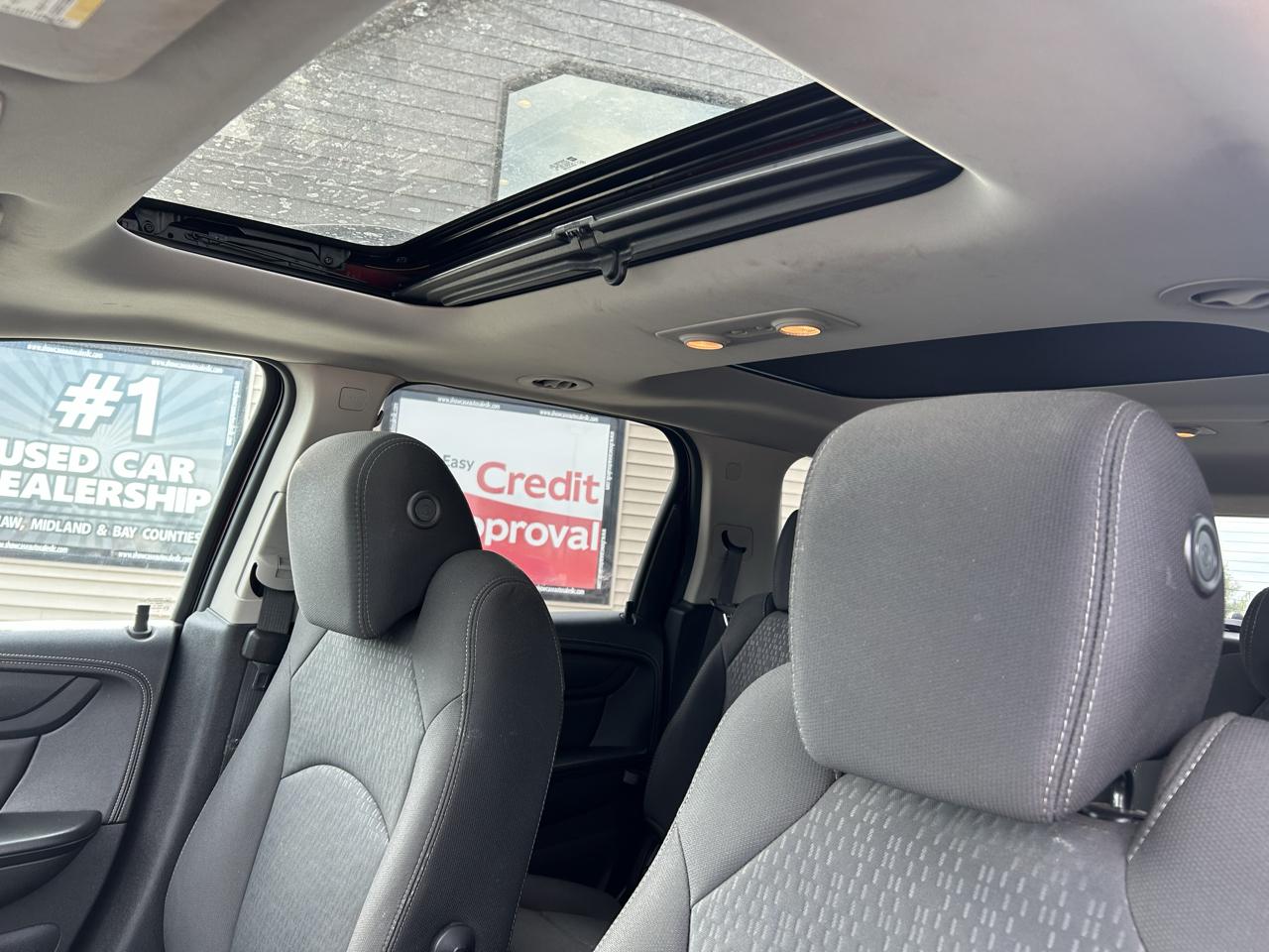 GMC Acadia AWD 4dr SLE w/SLE-2 2016