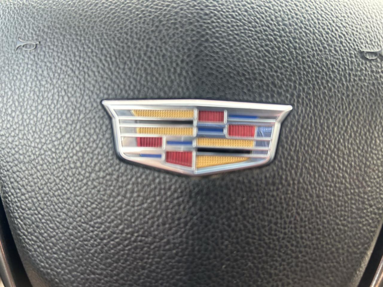 Cadillac ATS Sedan 4dr Sdn 2.0L Standard AWD 2015