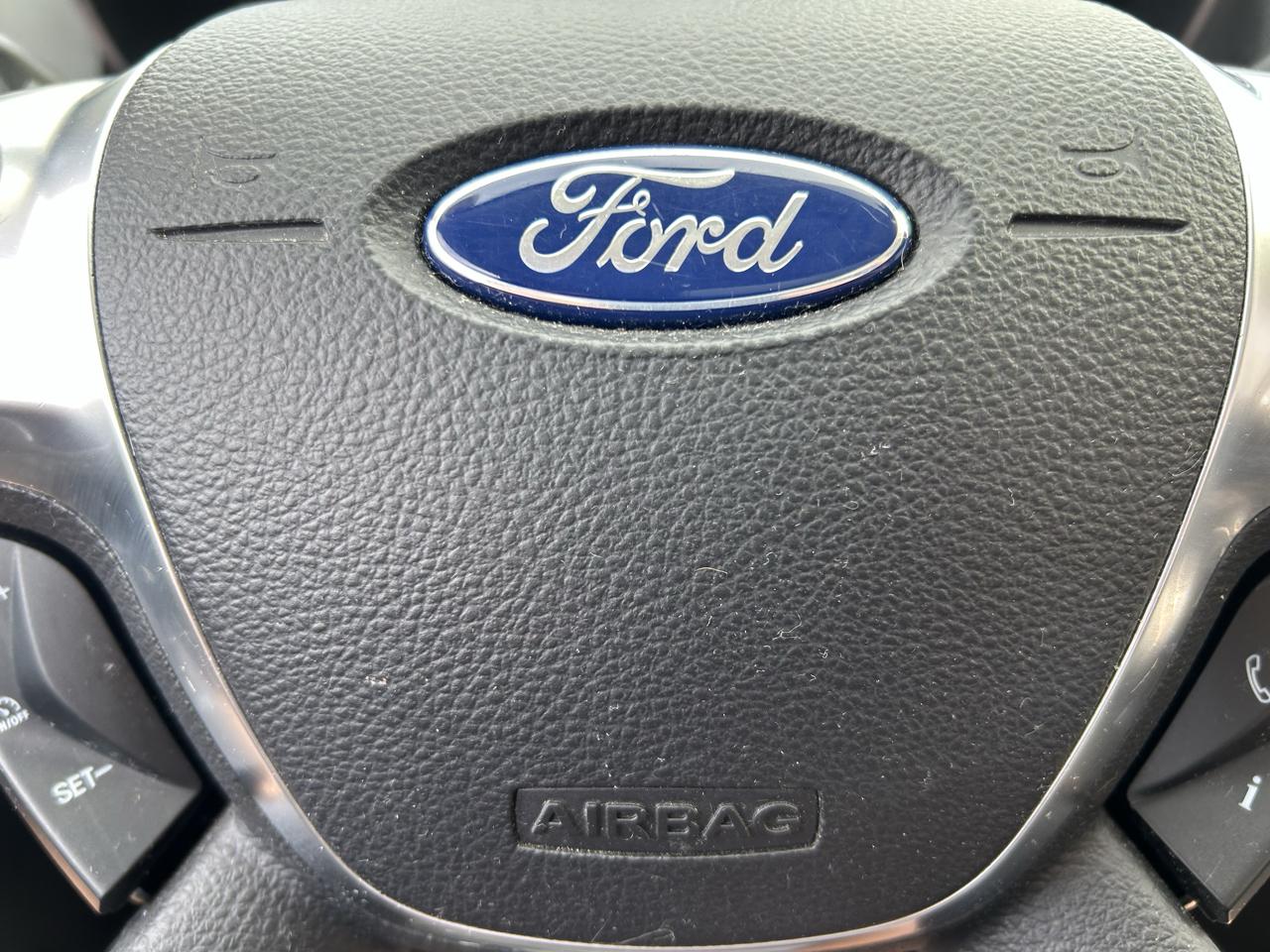 Ford Escape 4WD 4dr Titanium 2014