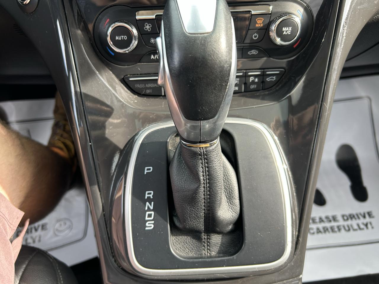 Ford Escape 4WD 4dr Titanium 2014