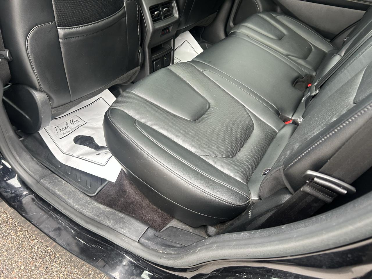 Ford Edge 4dr Titanium AWD 2016