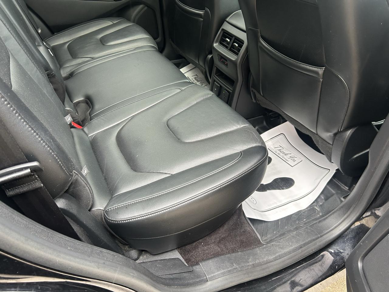 Ford Edge 4dr Titanium AWD 2016