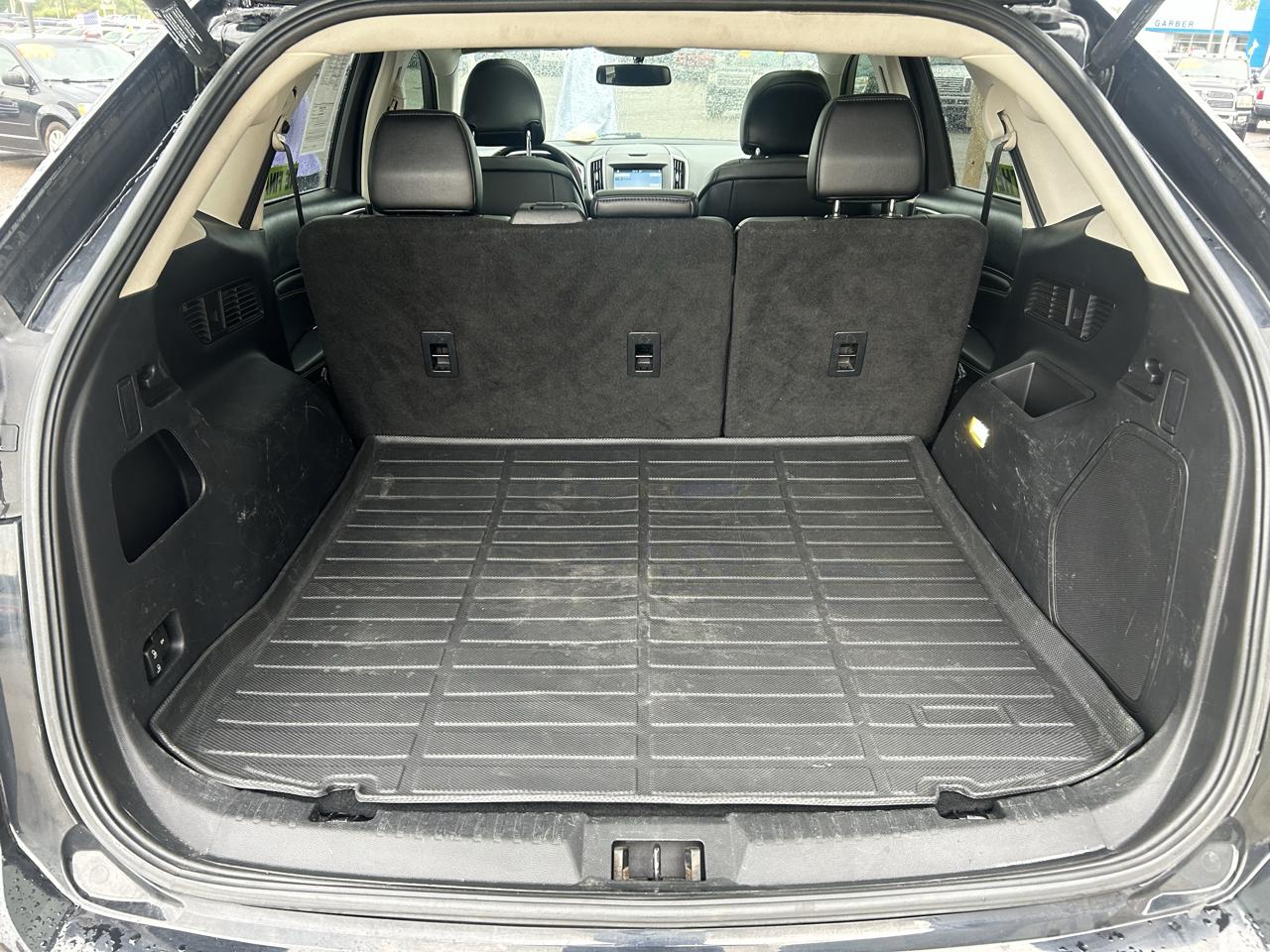 Ford Edge 4dr Titanium AWD 2016