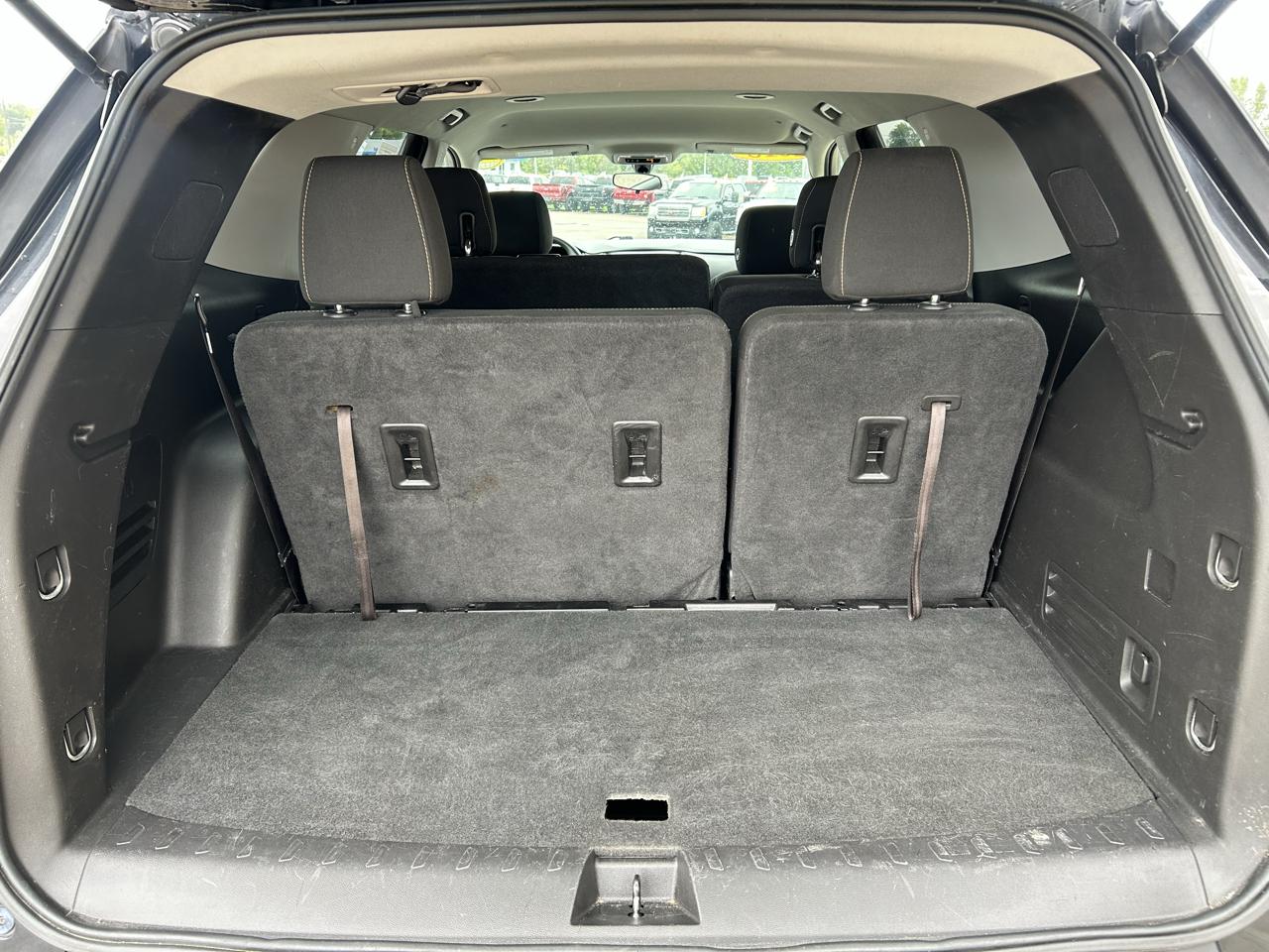 Chevrolet Traverse FWD 4dr LS w/1LS 2018