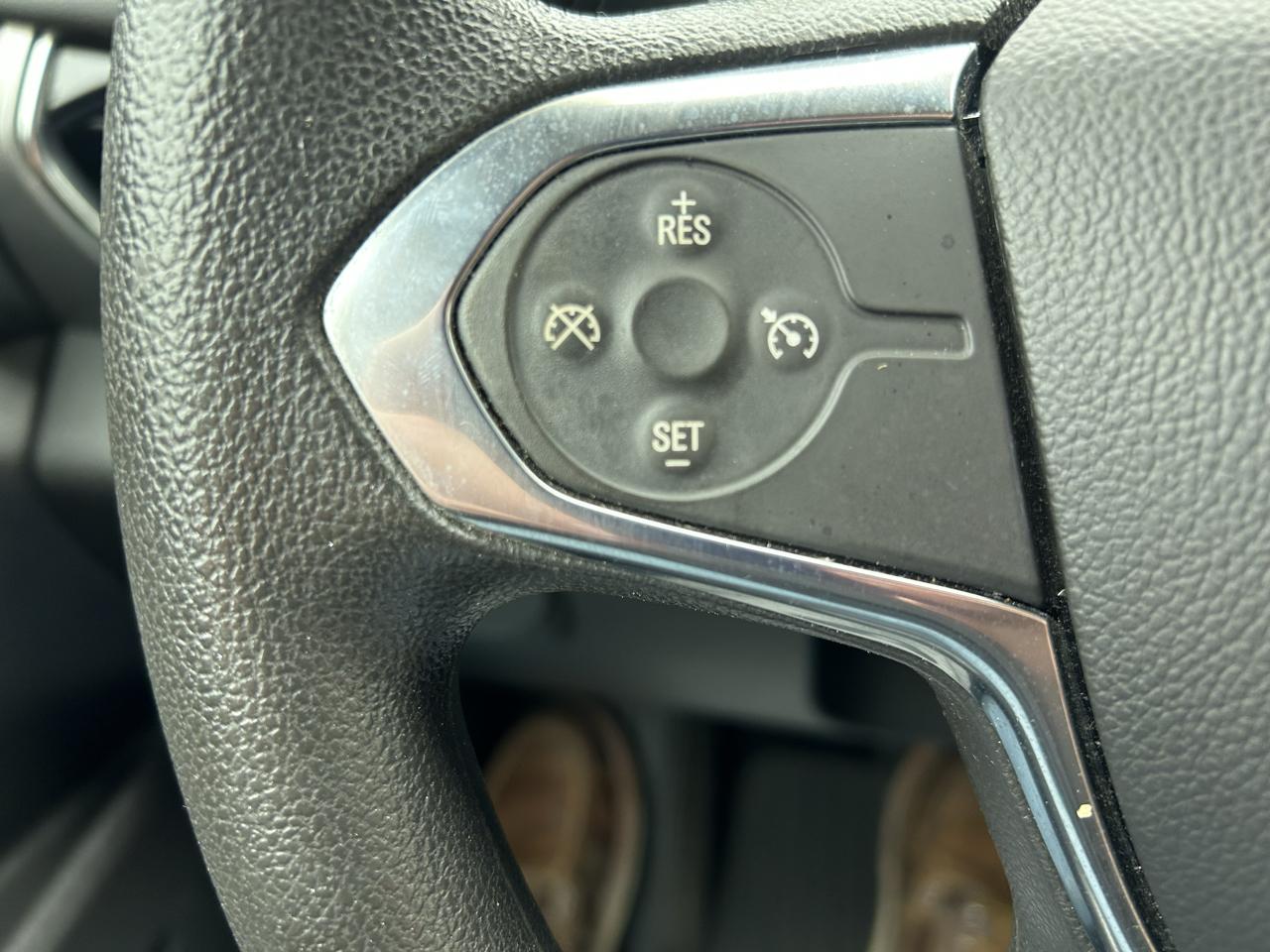 Chevrolet Traverse FWD 4dr LS w/1LS 2018