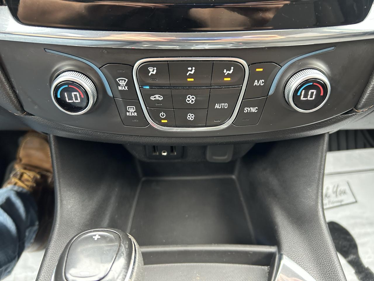 Chevrolet Traverse FWD 4dr LS w/1LS 2018