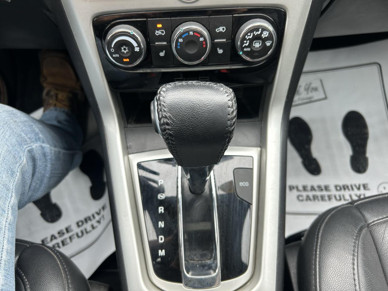 Chevrolet Captiva Sport Fleet FWD 4dr LT 2015