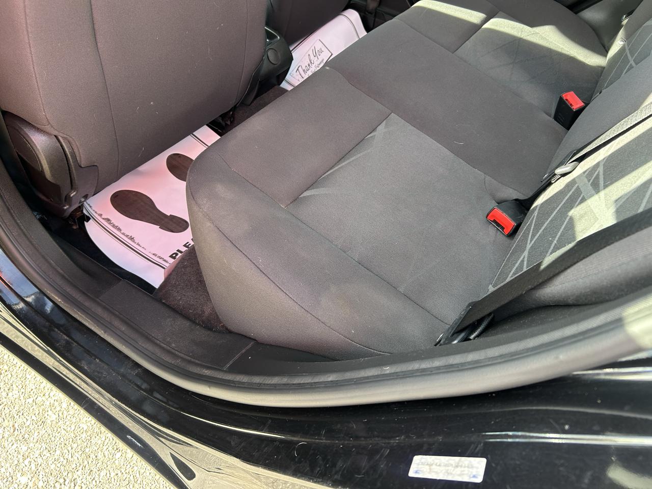 Ford Fiesta 4dr Sdn S 2014
