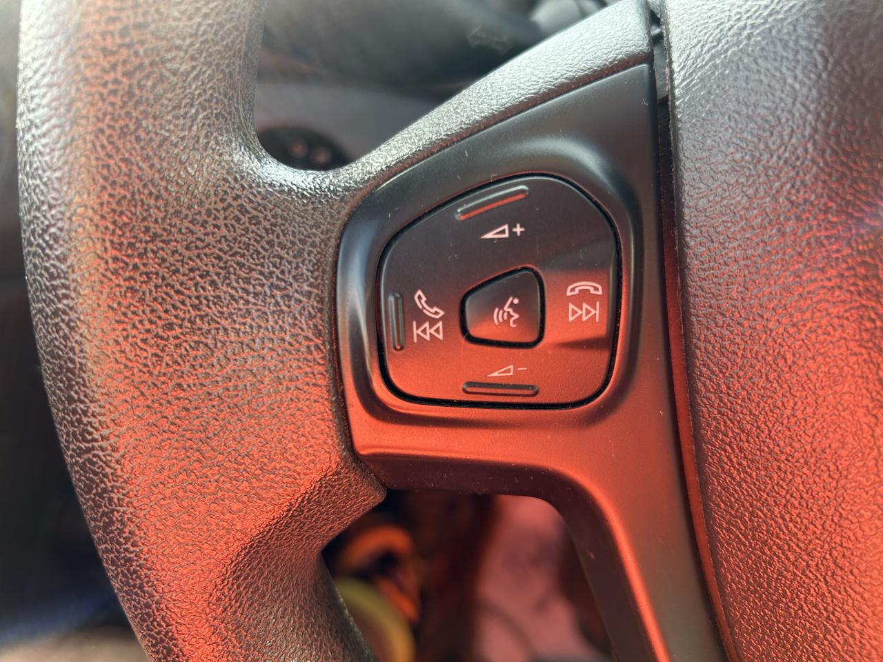 Ford Fiesta 4dr Sdn S 2014
