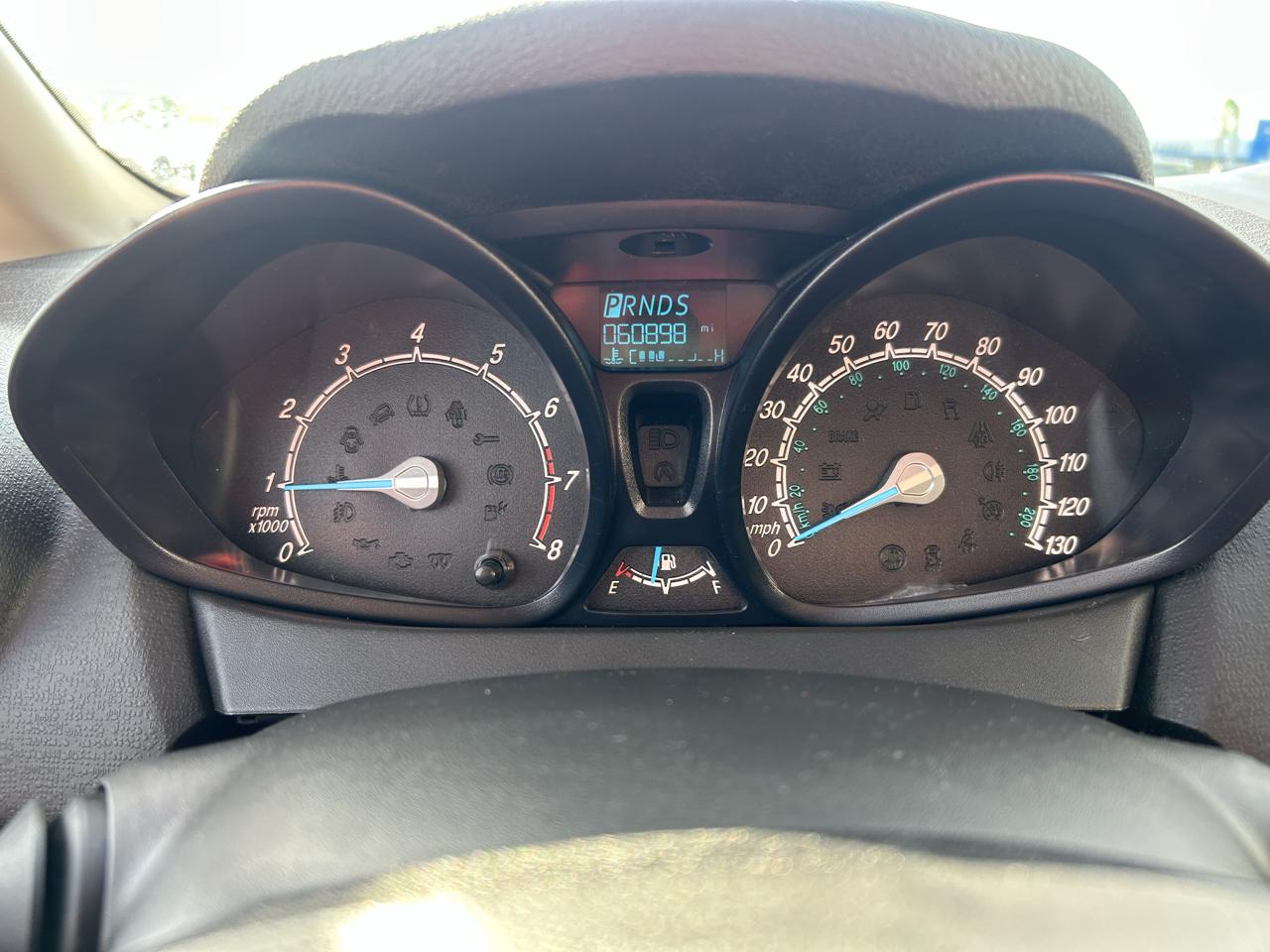 Ford Fiesta 4dr Sdn S 2014