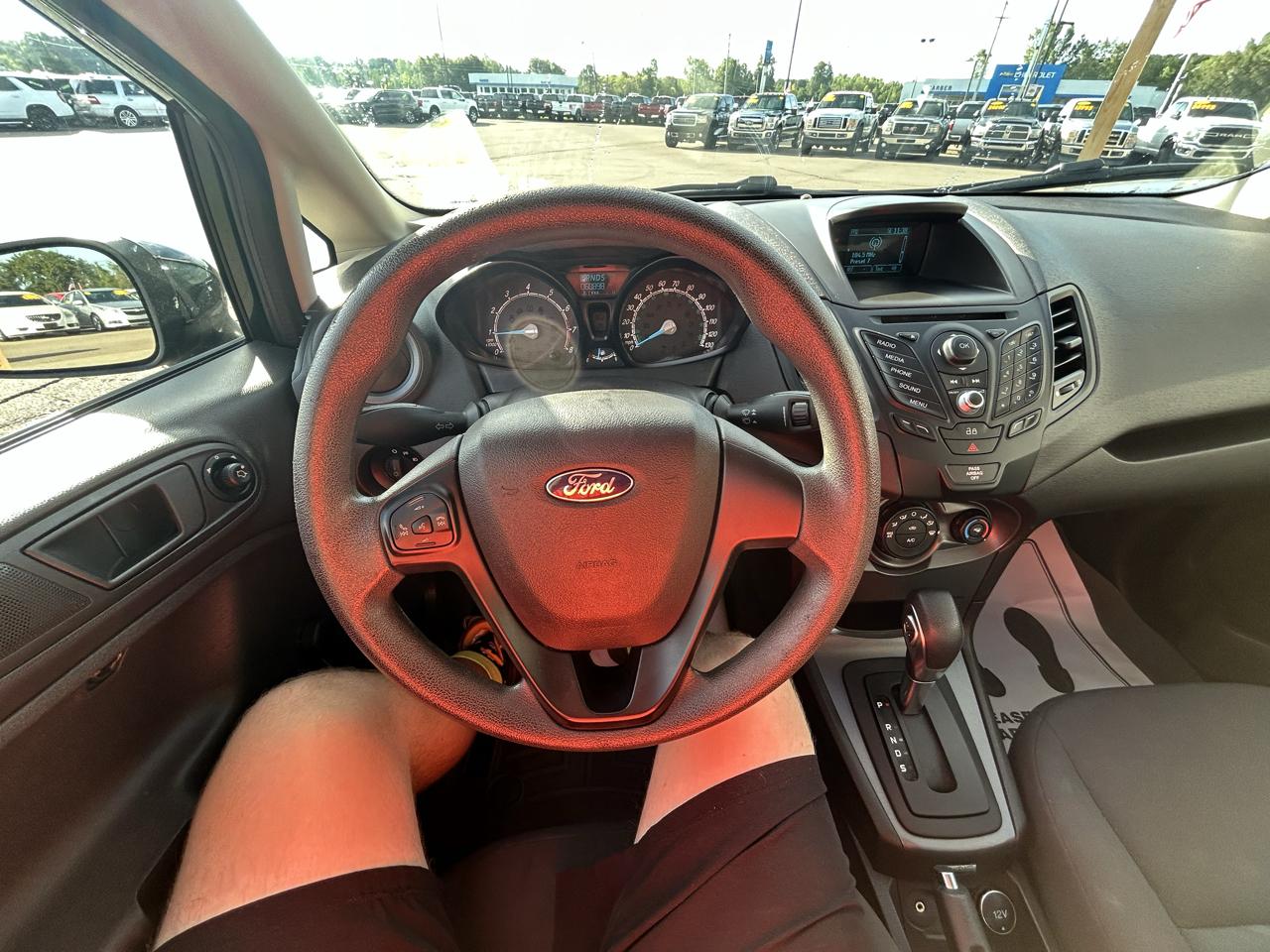 Ford Fiesta 4dr Sdn S 2014