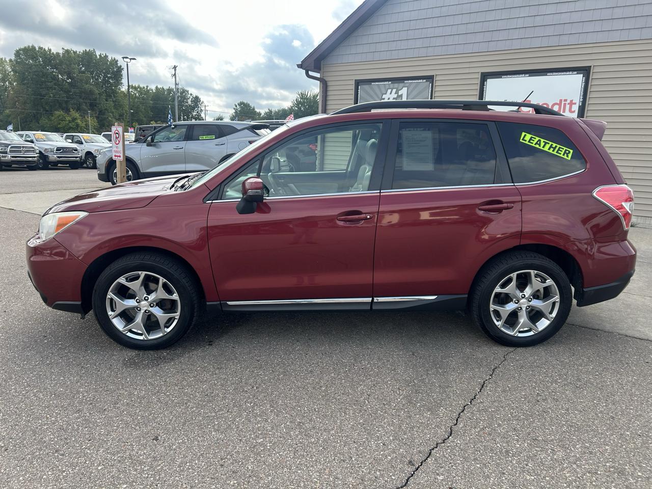 Subaru Forester 4dr CVT 2.5i Touring PZEV 2015