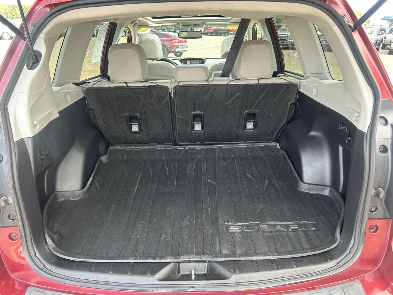 Subaru Forester 4dr CVT 2.5i Touring PZEV 2015